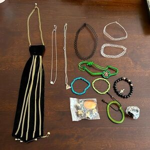 Free- Accessories lot x13